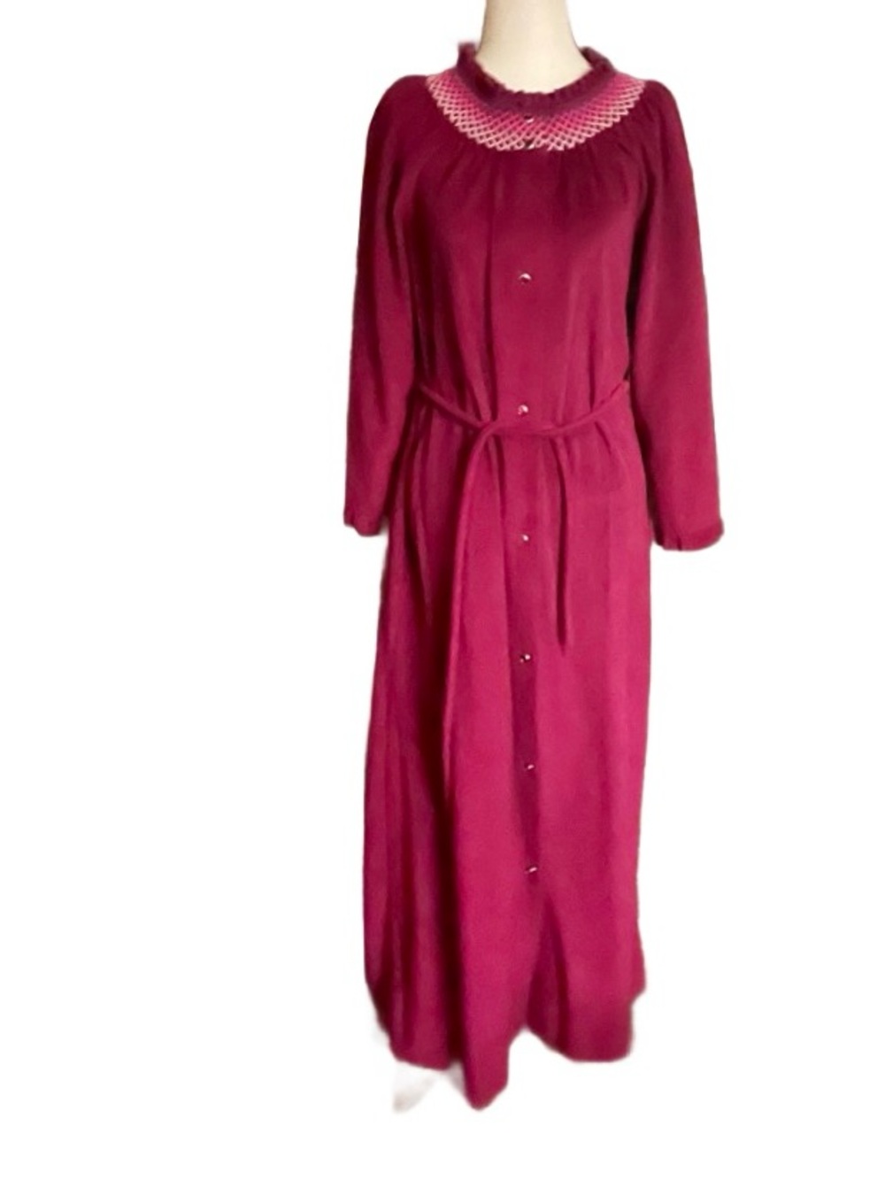 Lindsay Jordan ~ Size 12 ~ Vintage ~ USA ~ Burgundy W/ Pink Embroidery ~ Robe